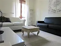 Temporary House - Via Fezzan Διαμέρισμα Μιλάνο
